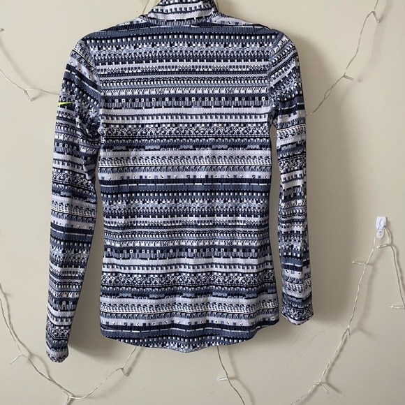 Nike Pro zip up pullover - Picture 2 of 4